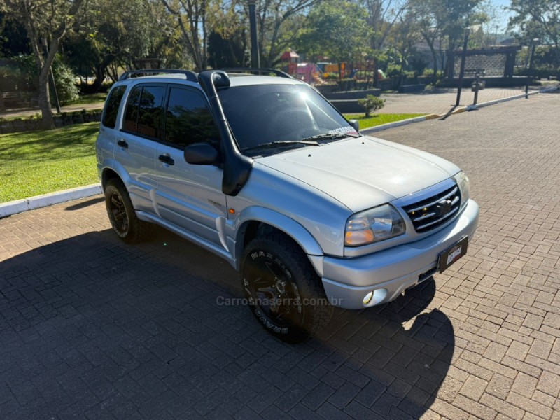 TRACKER 2.0 4X4 16V GASOLINA 4P MANUAL - 2009 - BROCHIER