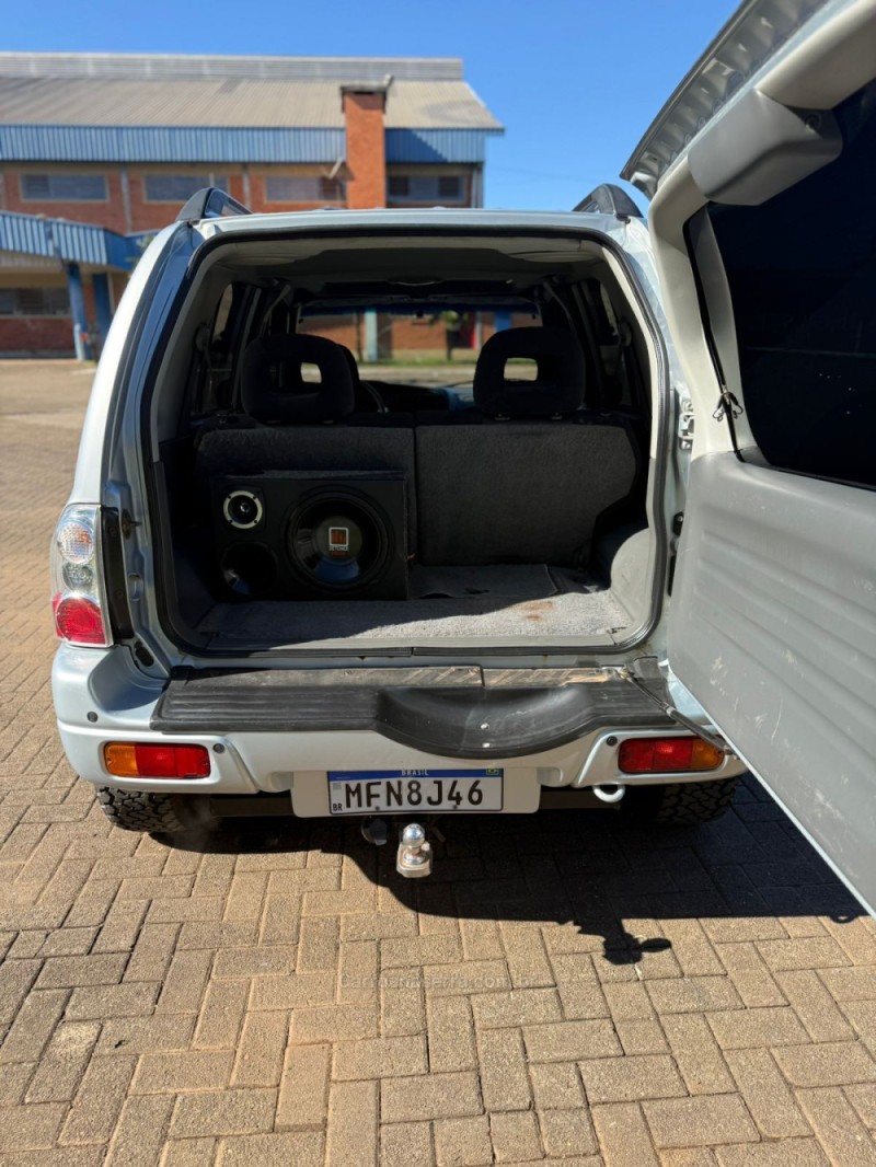 TRACKER 2.0 4X4 16V GASOLINA 4P MANUAL - 2009 - BROCHIER