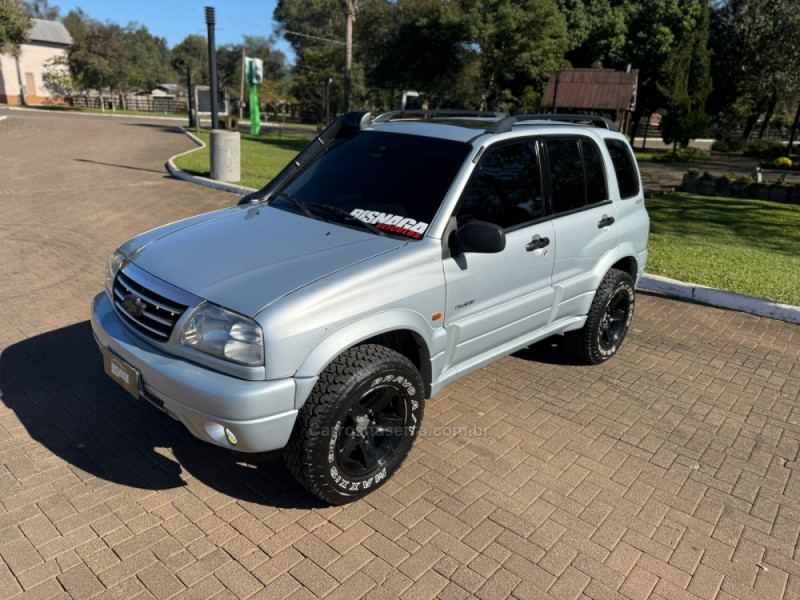 TRACKER 2.0 4X4 16V GASOLINA 4P MANUAL - 2009 - BROCHIER