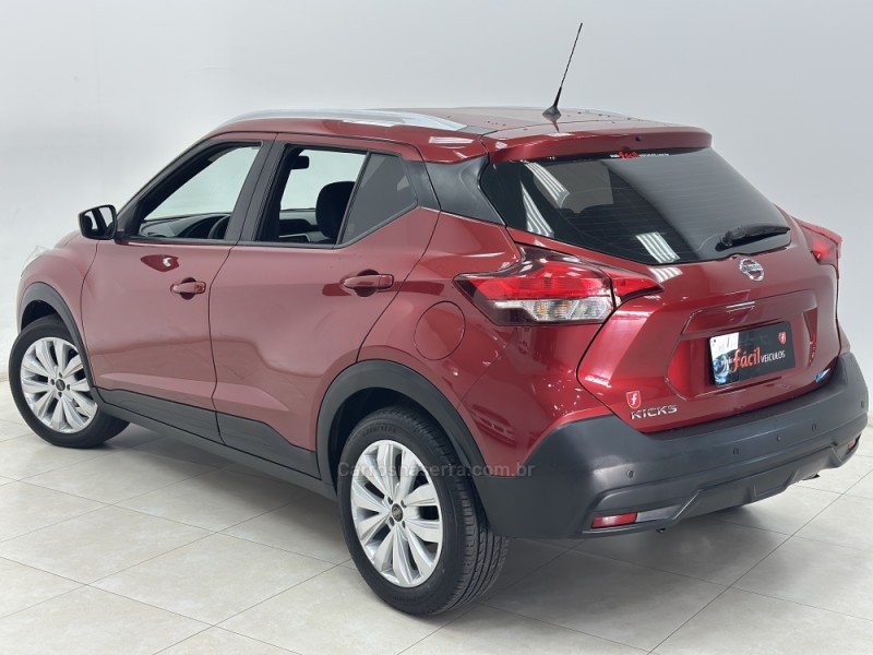 KICKS 1.6 S DIRECT 16V FLEX 4P AUTOMÁTICO - 2018 - SANTA CRUZ DO SUL