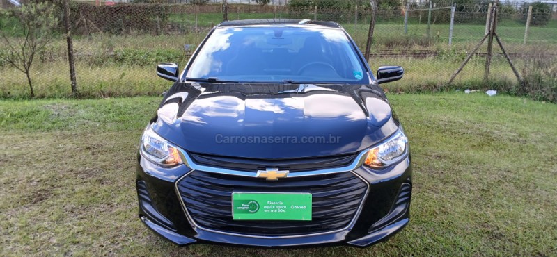 ONIX 1.0 LT 12V FLEX 4P MANUAL - 2023 - VACARIA