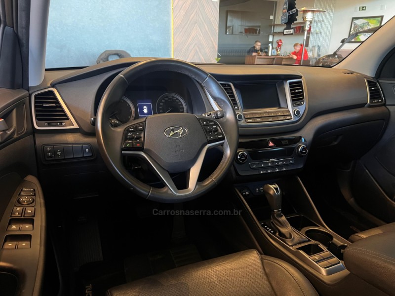 TUCSON 1.6 GLS TURBO GASOLINA 4P AUTOMÁTICO - 2018 - CAMPO BOM