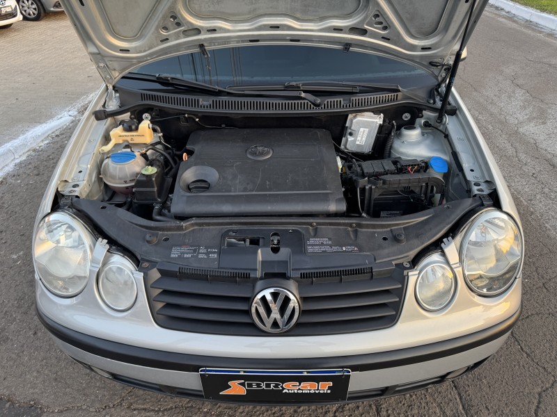 POLO SEDAN 1.6 MI 8V FLEX 4P MANUAL - 2006 - DOIS IRMãOS
