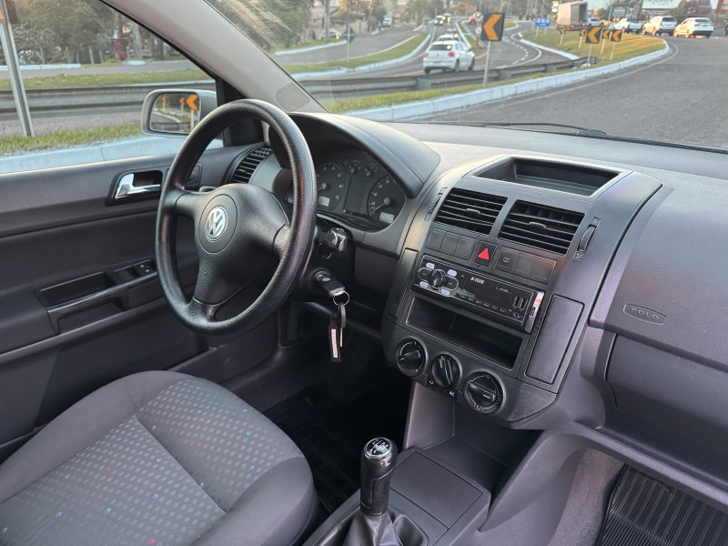 POLO SEDAN 1.6 MI 8V FLEX 4P MANUAL - 2006 - DOIS IRMãOS