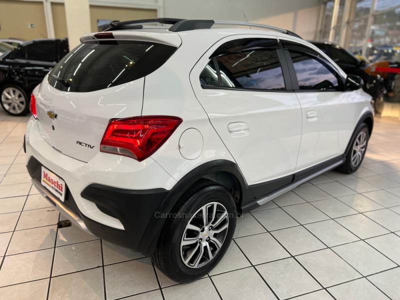 ONIX 1.4 MPFI ACTIV 8V FLEX 4P AUTOMÁTICO - 2018 - CAXIAS DO SUL
