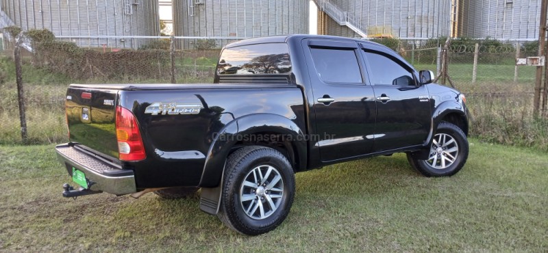 HILUX 3.0 SR 4X4 CD 8V DIESEL 4P MANUAL - 2008 - VACARIA
