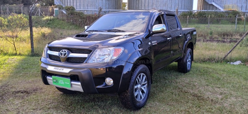 HILUX 3.0 SR 4X4 CD 8V DIESEL 4P MANUAL - 2008 - VACARIA