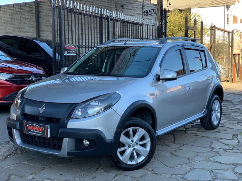 SANDERO 1.6 STEPWAY 8V FLEX 4P MANUAL - 2014 - CAXIAS DO SUL