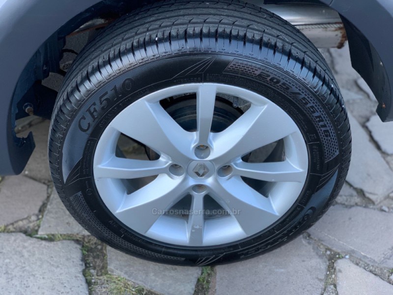 SANDERO 1.6 STEPWAY 8V FLEX 4P MANUAL - 2014 - CAXIAS DO SUL