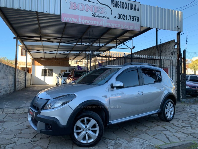 sandero 1.6 stepway 8v flex 4p manual 2014 caxias do sul