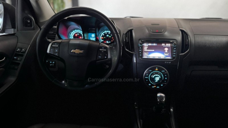 S10 2.4 LTZ 4X2 CD 8V FLEX 4P MANUAL - 2014 - ESTâNCIA VELHA