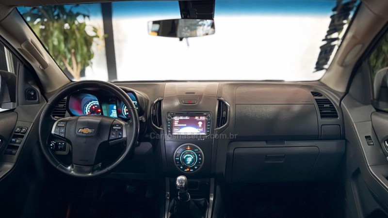 S10 2.4 LTZ 4X2 CD 8V FLEX 4P MANUAL - 2014 - ESTâNCIA VELHA