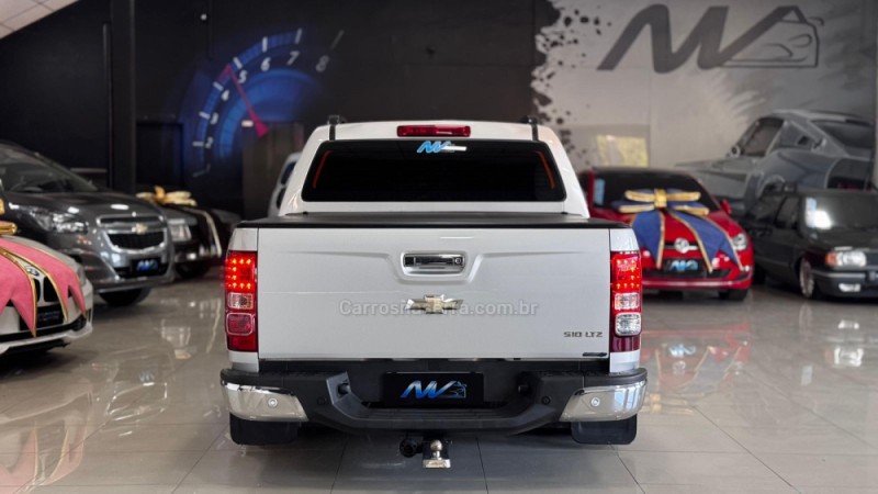 S10 2.4 LTZ 4X2 CD 8V FLEX 4P MANUAL - 2014 - ESTâNCIA VELHA