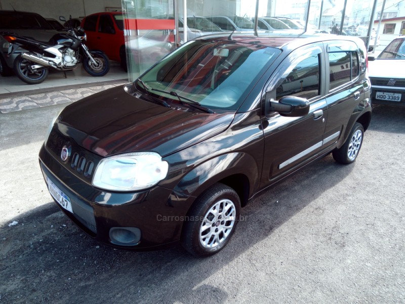 UNO 1.0 VIVACE 8V FLEX 4P MANUAL
