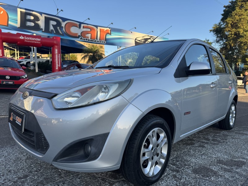 fiesta 1.6 rocam sedan 8v flex 4p manual 2011 dois irmaos