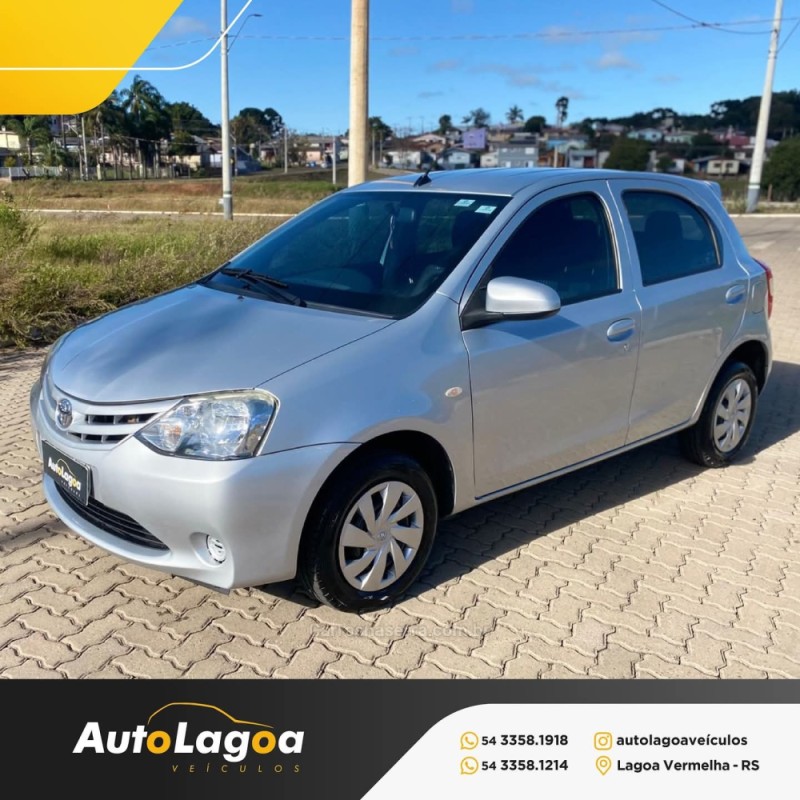 ETIOS 1.3 16V FLEX 4P MANUAL - 2017 - LAGOA VERMELHA