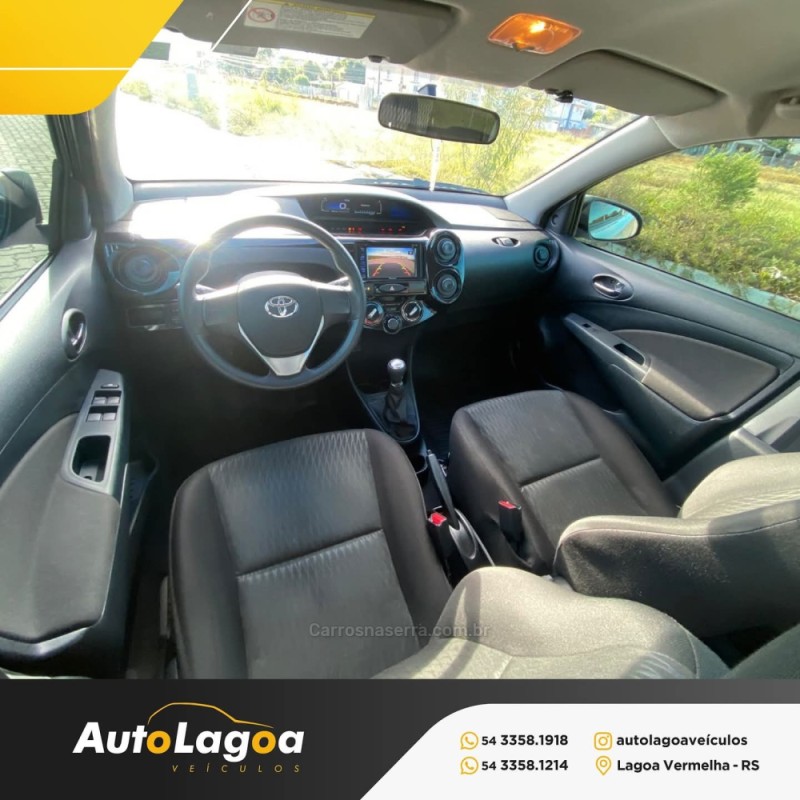 ETIOS 1.3 16V FLEX 4P MANUAL - 2017 - LAGOA VERMELHA
