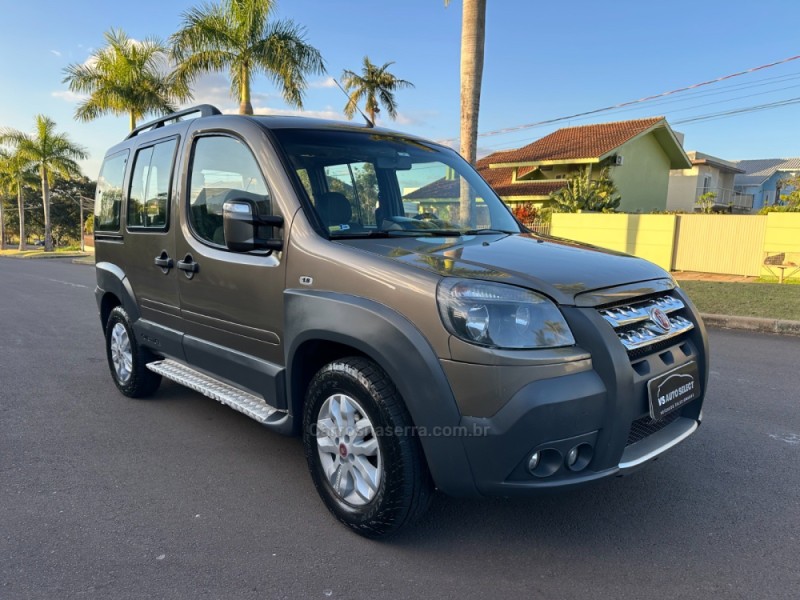 DOBLÓ 1.8 MPI ADVENTURE 8V FLEX 4P MANUAL - 2014 - SãO LEOPOLDO