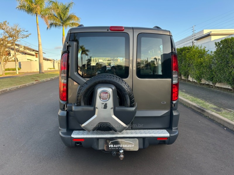 DOBLÓ 1.8 MPI ADVENTURE 8V FLEX 4P MANUAL - 2014 - SãO LEOPOLDO
