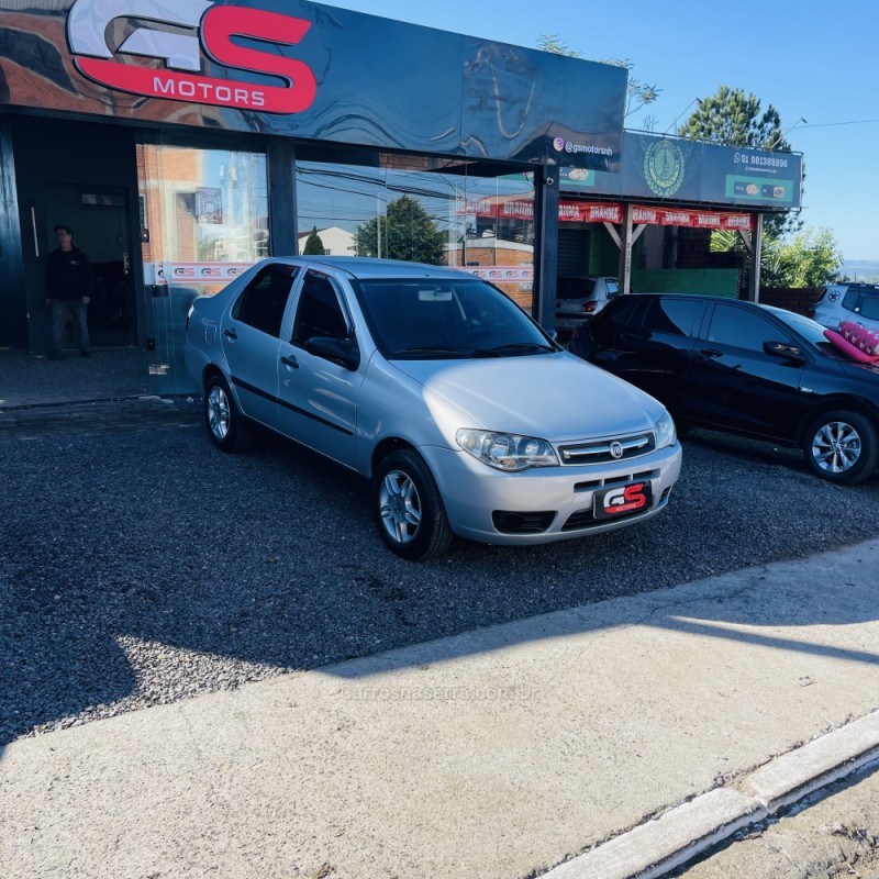 SIENA 1.0 MPI FIRE CELEBRATION 8V FLEX 4P MANUAL - 2011 - NOVO HAMBURGO