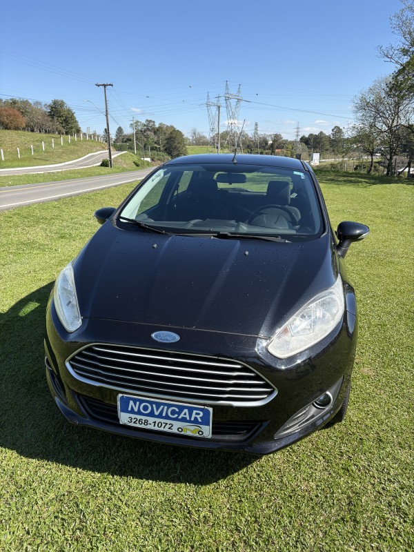 FIESTA 1.5 SE HATCH 16V FLEX 4P MANUAL - 2014 - FARROUPILHA