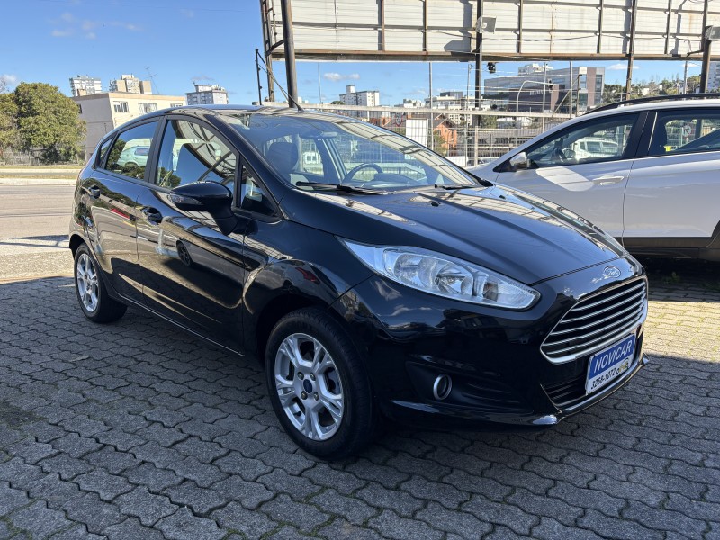 fiesta 1.5 se hatch 16v flex 4p manual 2014 farroupilha