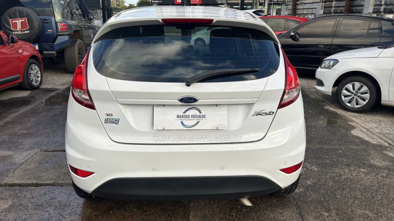 FIESTA 1.6 SE HATCH 16V FLEX 4P AUTOMÁTICO - 2014 - GRAVATAí