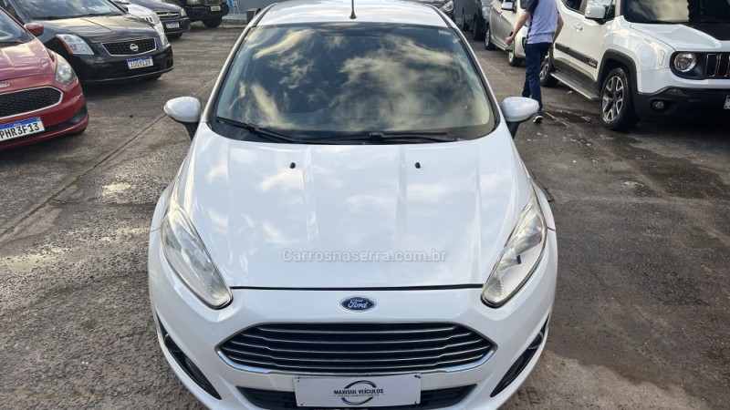 FIESTA 1.6 SE HATCH 16V FLEX 4P AUTOMÁTICO - 2014 - GRAVATAí