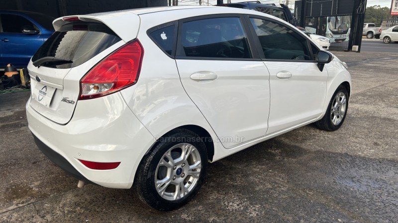 FIESTA 1.6 SE HATCH 16V FLEX 4P AUTOMÁTICO - 2014 - GRAVATAí