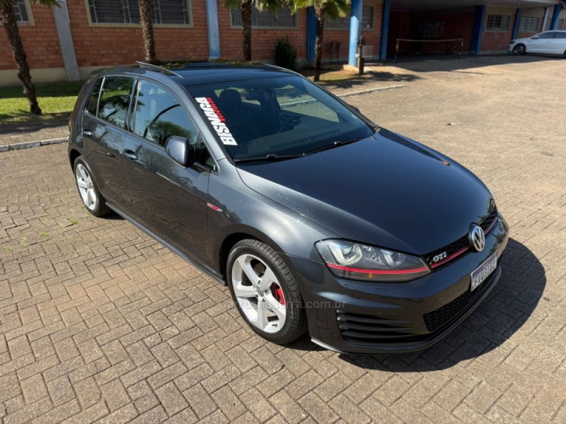 GOLF 2.0 GTI HIGHLINE 16V GASOLINA 4P AUTOMÁTICO