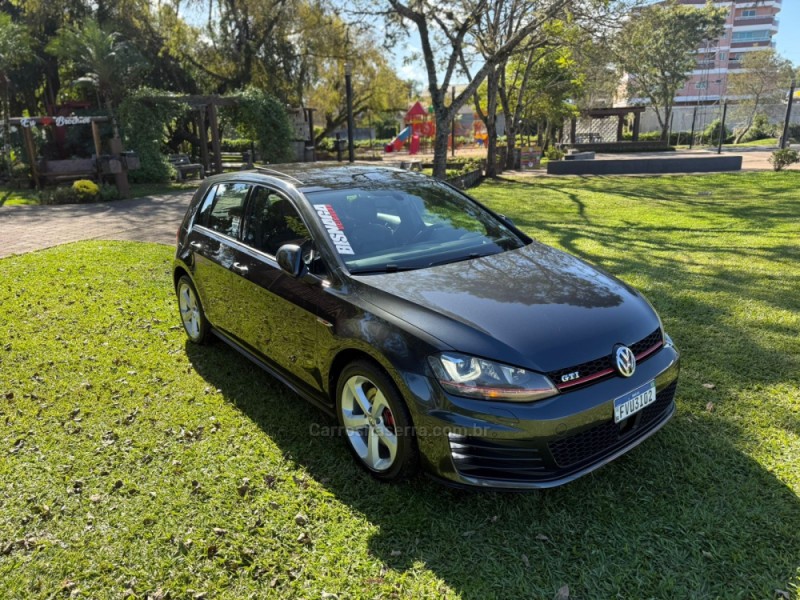 GOLF 2.0 GTI HIGHLINE 16V GASOLINA 4P AUTOMÁTICO - 2015 - BROCHIER