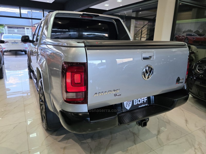 AMAROK 3.0 V6 EXTREME CD DIESEL 4X4 AT 4P AUTOMÁTICO - 2021 - CAXIAS DO SUL