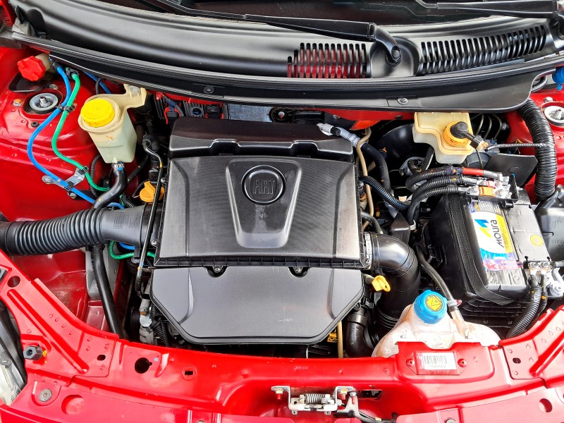 PALIO 1.6 MPI ESSENCE 16V FLEX 4P AUTOMATIZADO - 2013 - CAXIAS DO SUL