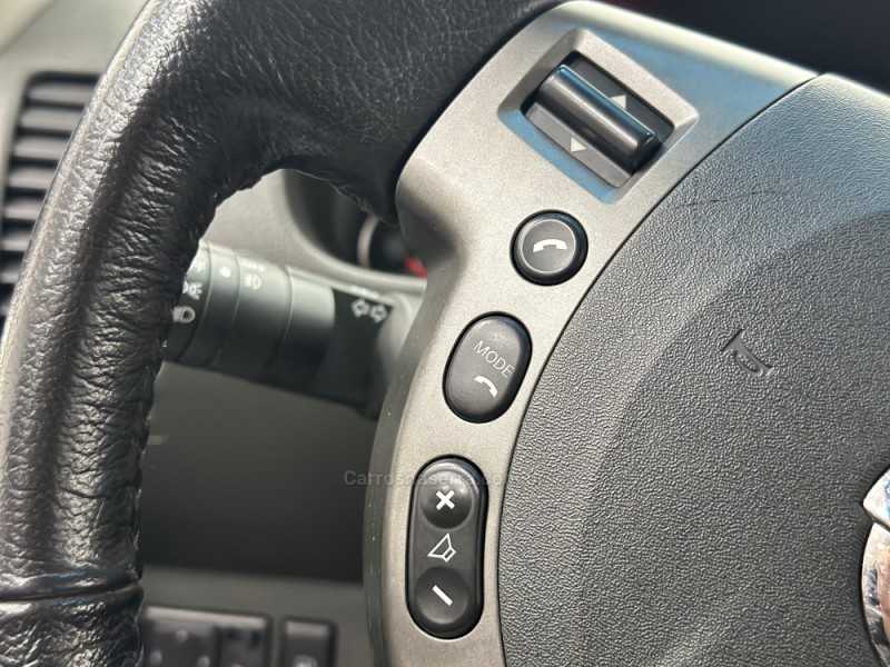 FRONTIER 2.5 SL 4X4 CD TURBO ELETRONIC DIESEL 4P AUTOMÁTICO - 2016 - SANTA CRUZ DO SUL