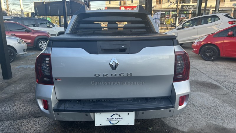 OROCH 1.6 16V DYNAMIQUE FLEX 4P MANUAL - 2016 - GRAVATAí