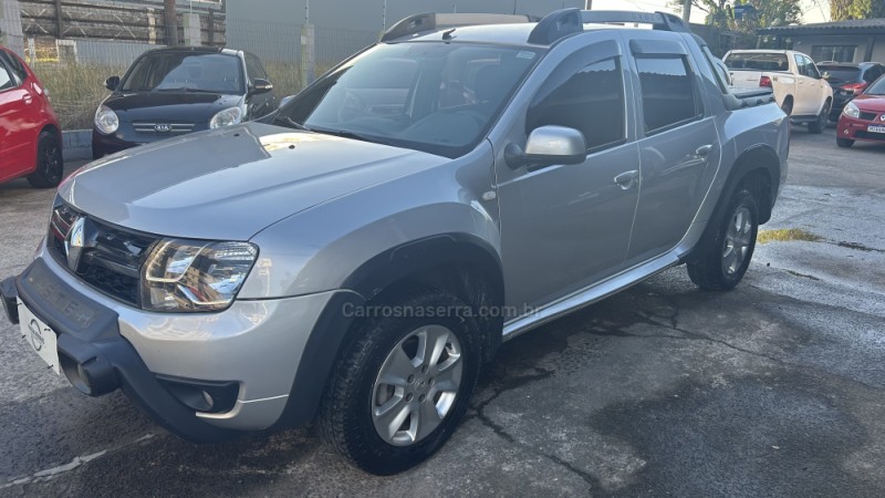 OROCH 1.6 16V DYNAMIQUE FLEX 4P MANUAL - 2016 - GRAVATAí