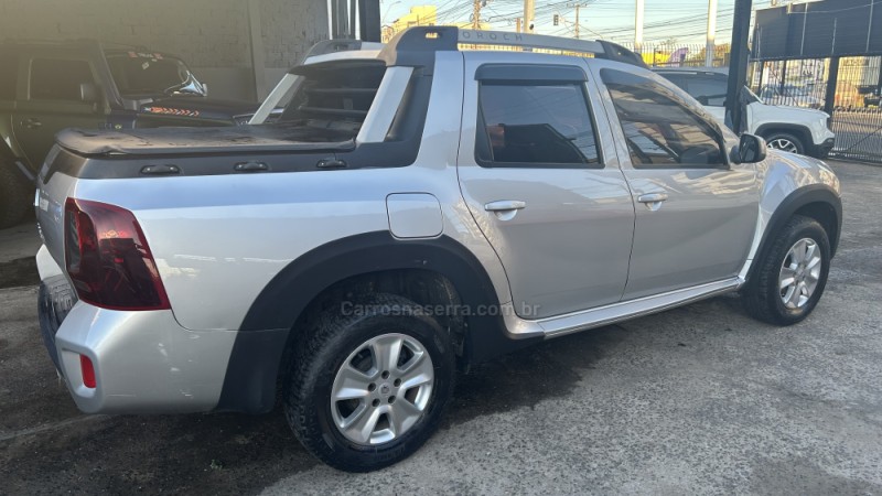OROCH 1.6 16V DYNAMIQUE FLEX 4P MANUAL - 2016 - GRAVATAí