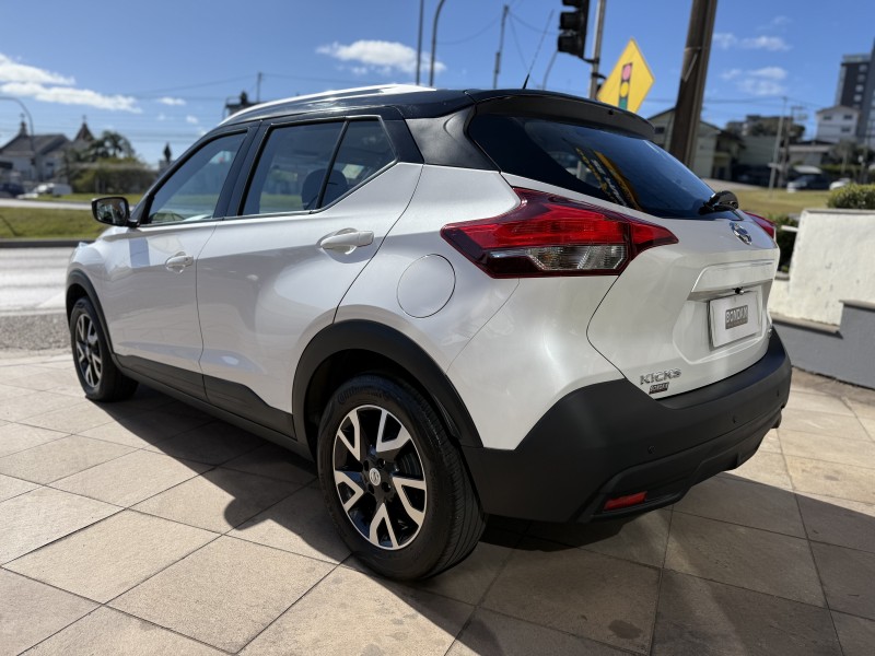 KICKS 1.6 SPECIAL EDITION 16V FLEXSTART 4P XTRONIC - 2020 - FARROUPILHA