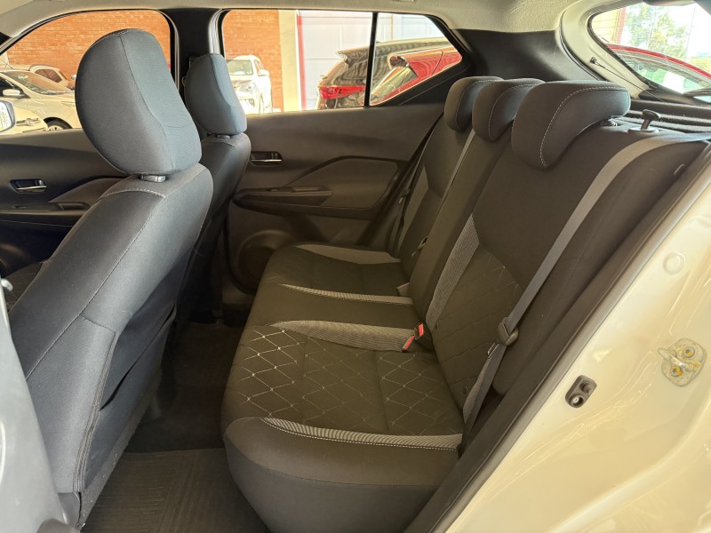 KICKS 1.6 SPECIAL EDITION 16V FLEXSTART 4P XTRONIC - 2020 - FARROUPILHA