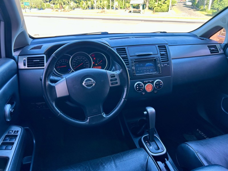 TIIDA 1.8 SL 16V FLEX 4P AUTOMÁTICO - 2013 - SãO SEBASTIãO DO CAí