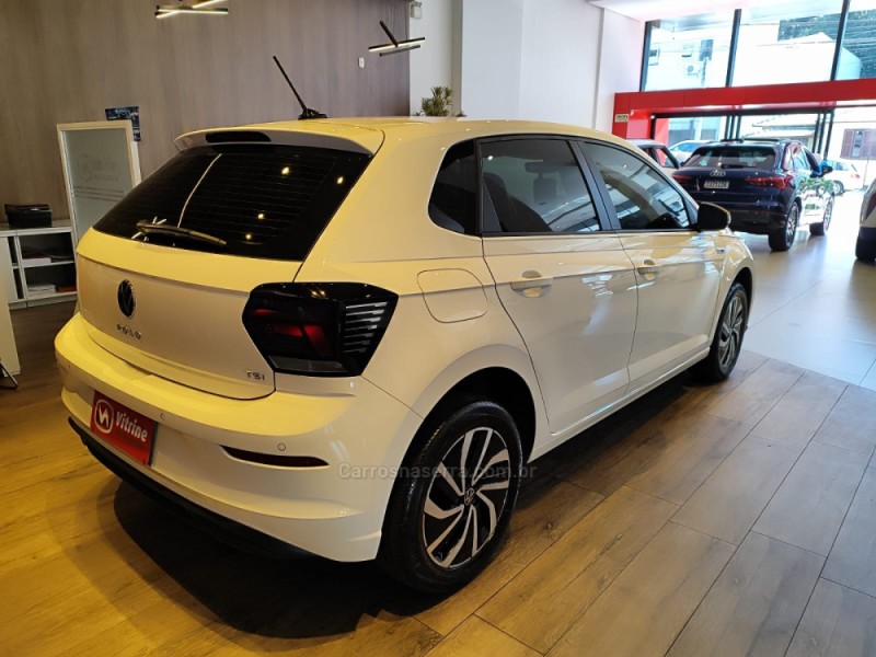 POLO 1.0 170 TSI 12V HIGHLINE FLEX 4P AUTOMÁTICO - 2023 - ERECHIM