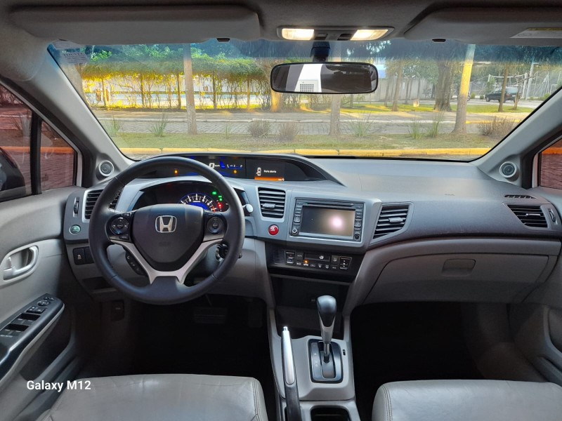 CIVIC 2.0 EXR 16V FLEX 4P AUTOMÁTICO - 2014 - FARROUPILHA