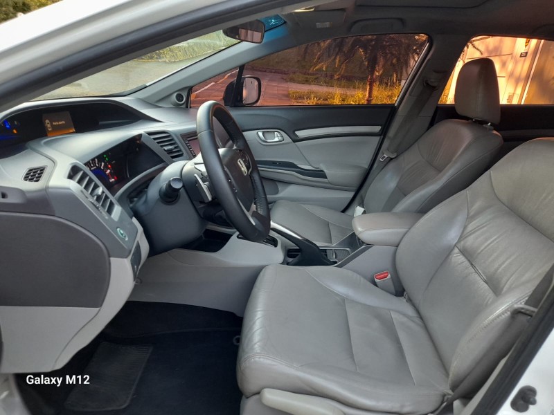CIVIC 2.0 EXR 16V FLEX 4P AUTOMÁTICO - 2014 - FARROUPILHA