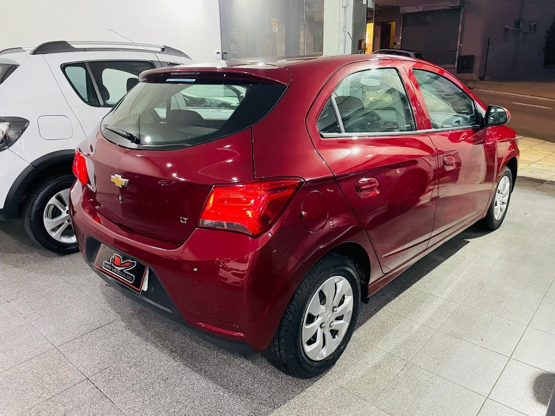 ONIX 1.0 LT PLUS 8V FLEX 4P MANUAL - 2018 - CAXIAS DO SUL