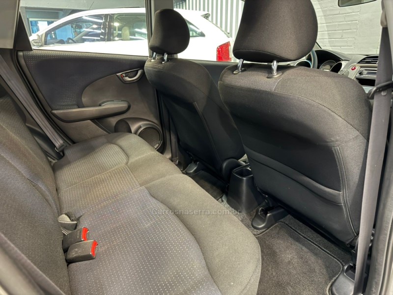 FIT 1.4 LX 8V GASOLINA 4P AUTOMÁTICO - 2012 - CAXIAS DO SUL