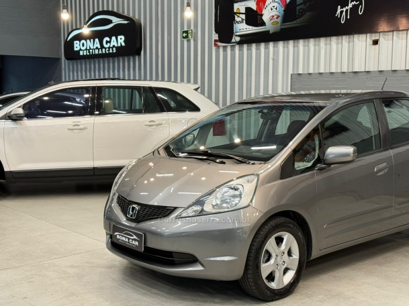 FIT 1.4 LX 8V GASOLINA 4P AUTOMÁTICO - 2012 - CAXIAS DO SUL