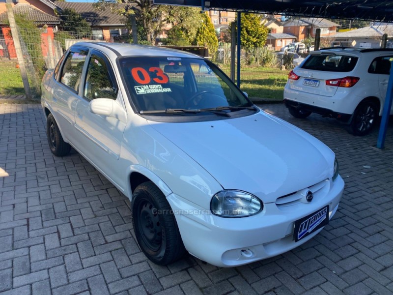 CORSA 1.0 MPFI CLASSIC SEDAN 8V GASOLINA 4P MANUAL - 2003 - CANELA