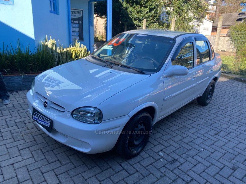 corsa 1.0 mpfi classic sedan 8v gasolina 4p manual 2003 canela