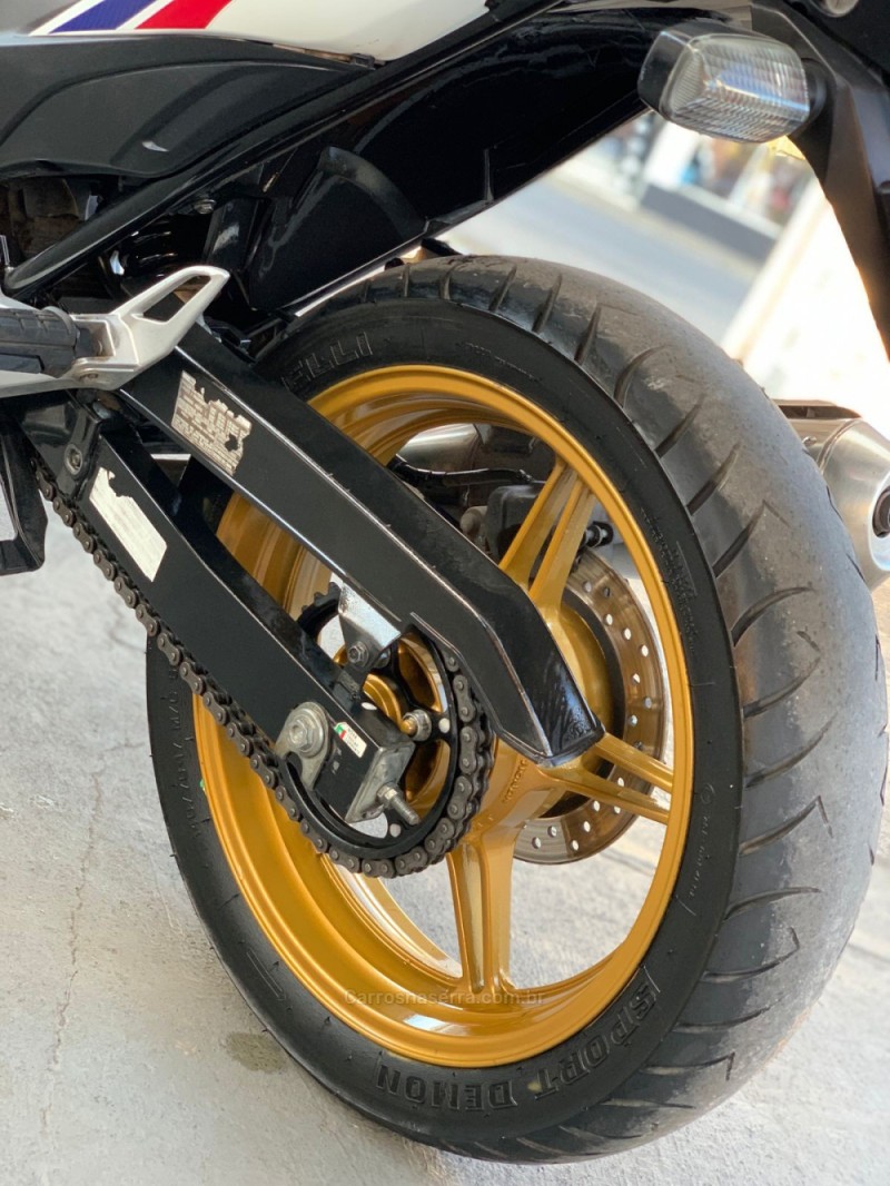 CB 300R ABS - 2015 - CAXIAS DO SUL