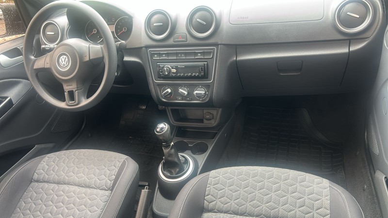 GOL 1.0 MI TRACK 8V FLEX 4P MANUAL - 2014 - FARROUPILHA